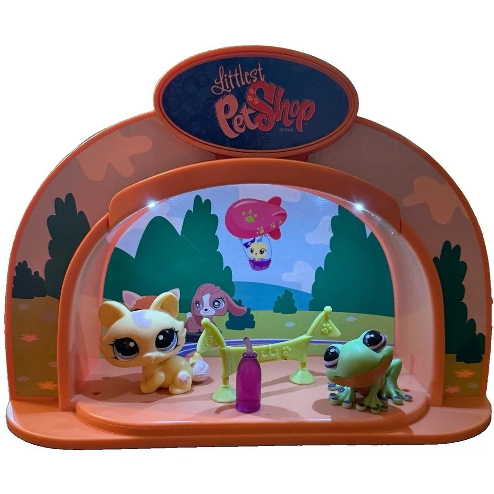 Littlest Pet Shop LPS Light Up Dome Sportiest Athletic Field #1040 #1041 Works